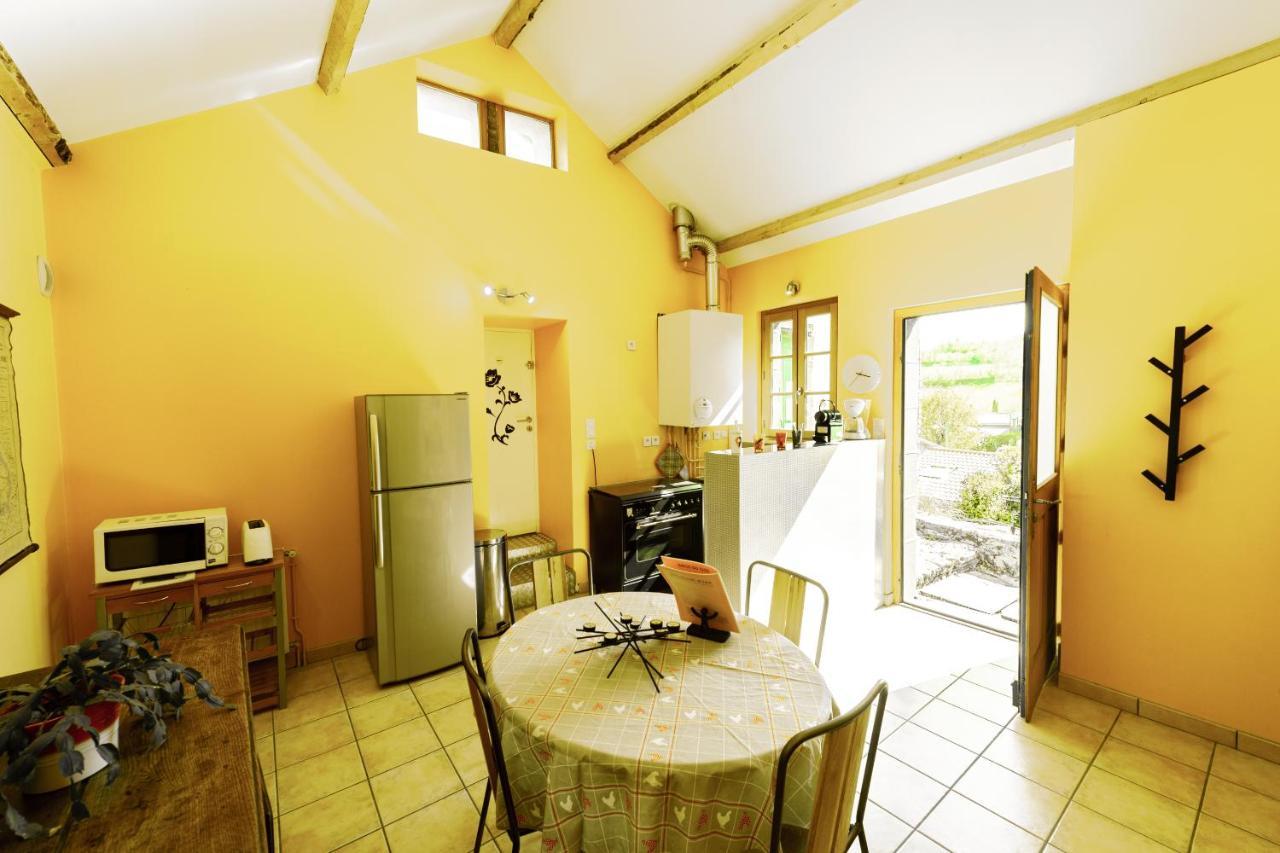 Grand Gite Du Bistrot D'Ici Saint-Saturnin  외부 사진